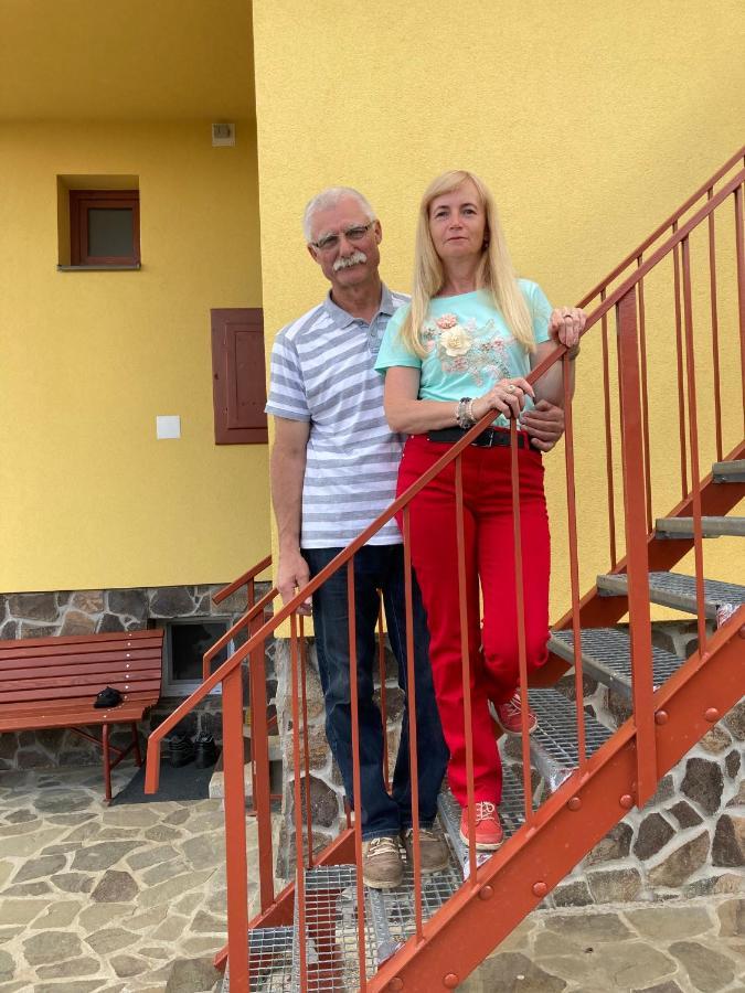 Privat U Eriky Hotel Stara Lesna Bagian luar foto